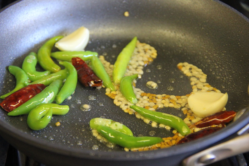 Jinsiy olat bilan yalangoch Shvartsenegger